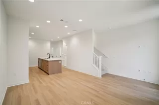 Photo #6: OC26083979 Listing 