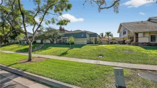 Photo #3: OC26084008 Listing 