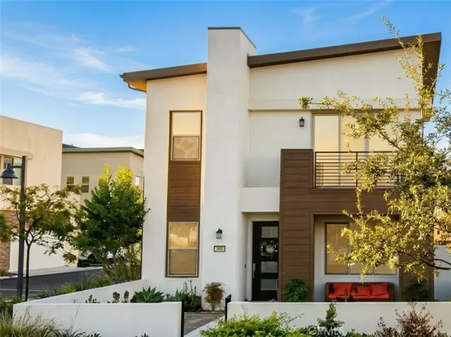 MLS: OC26084083 Condo For Sale