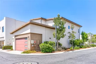 Photo #4: OC26084083 Listing
