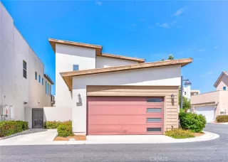 Photo #5: OC26084083 Listing
