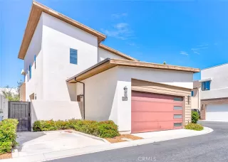 Photo #6: OC26084083 Listing
