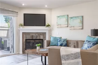 Photo #3: OC26084363 Listing 