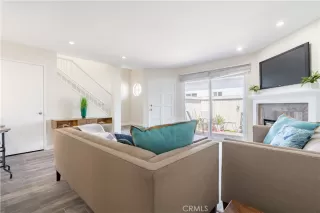 Photo #6: OC26084363 Listing 