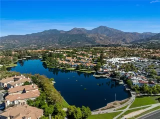 Photo #2: OC26084376 Listing 