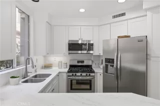 Photo #6: OC26084776 Listing 