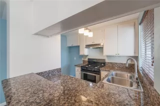 Photo #6: OC26085102 Listing 