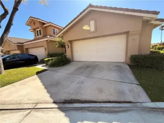 Photo #3: OC26085315 Listing 