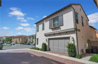 Photo #2: OC26085355 Listing 