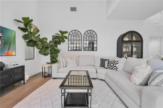 Photo #6: OC26085355 Listing 