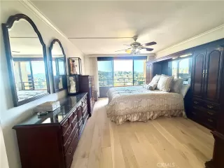 Photo #5: OC26085484 Listing 