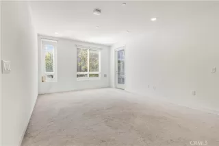 Photo #3: OC26085502 Listing 