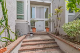 Photo #2: OC26085714 Listing 