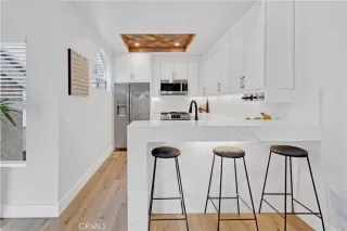 Photo #2: OC26085934 Listing 