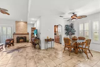 Photo #4: OC26085958 Listing 