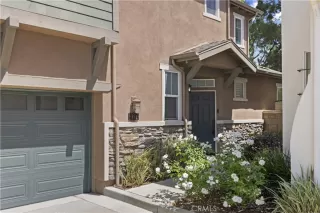 Photo #3: OC26086004 Listing 