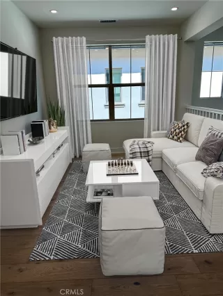 Photo #4: OC26086117 Listing 