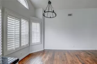 Photo #2: OC26087184 Listing 