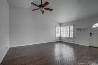 Photo #4: OC26087184 Listing 