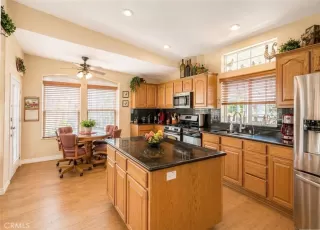 Photo #6: OC26087503 Listing 