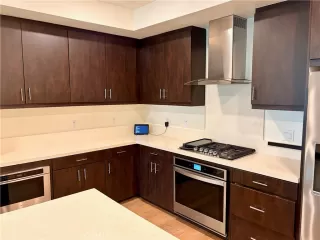 Photo #2: OC26087591 Listing 