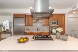 Photo #1: OC26087672 Listing 