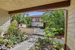 Photo #1: OC26087705 Listing 