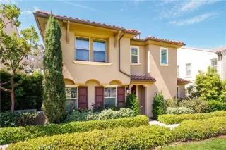 Photo #2: OC26087810 Listing 