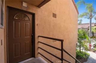 Photo #4: OC26087961 Listing 