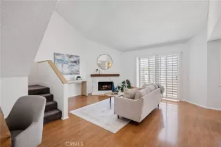 Photo #6: OC26087961 Listing 