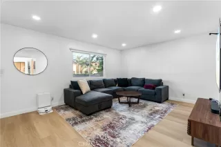 Photo #2: OC26088112 Listing 