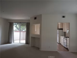 Photo #3: OC26088232 Listing 