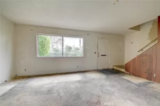 Photo #5: OC26088521 Listing 