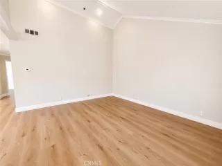 Photo #5: OC26088802 Listing 