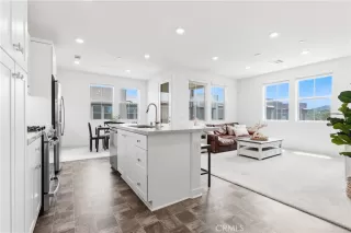 Photo #3: OC26088838 Listing 