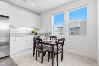 Photo #6: OC26088838 Listing 