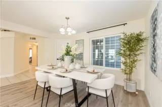 Photo #4: OC26088934 Listing 