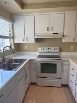 Photo #1: OC26089027 Listing 