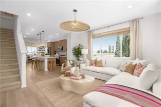 Photo #2: OC26089352 Listing 