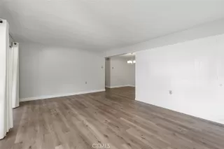 Photo #6: OC26089767 Listing 