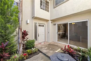 Photo #2: OC26089891 Listing