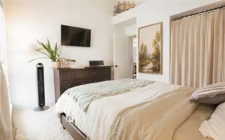 Photo #3: OC26089955 Listing 