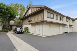 Photo #6: OC26090071 Listing 