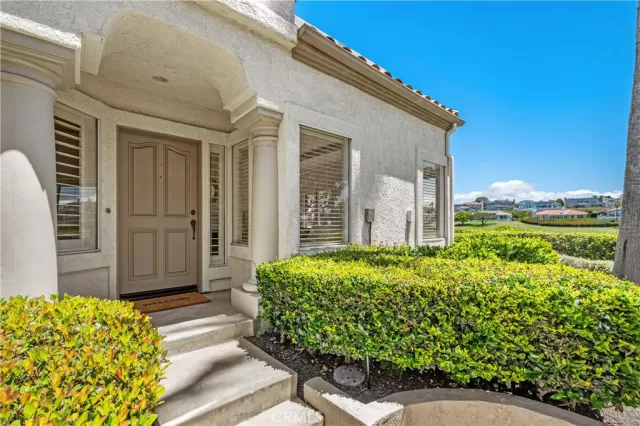MLS: OC26090290 Condo For Sale