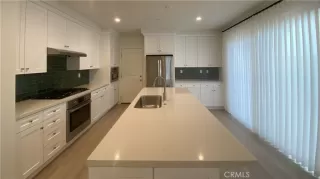 Photo #6: OC26090358 Listing 