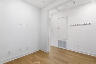 Photo #3: OC26090510 Listing 