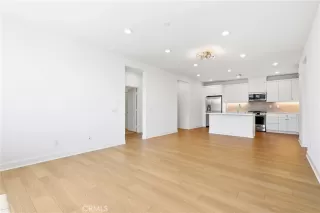 Photo #5: OC26090510 Listing 