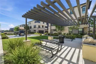 Photo #6: OC26090568 Listing 