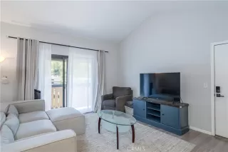 Photo #5: OC26090678 Listing 