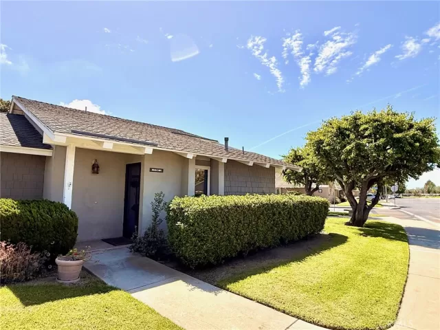 MLS: OC26090881 Condo For Sale